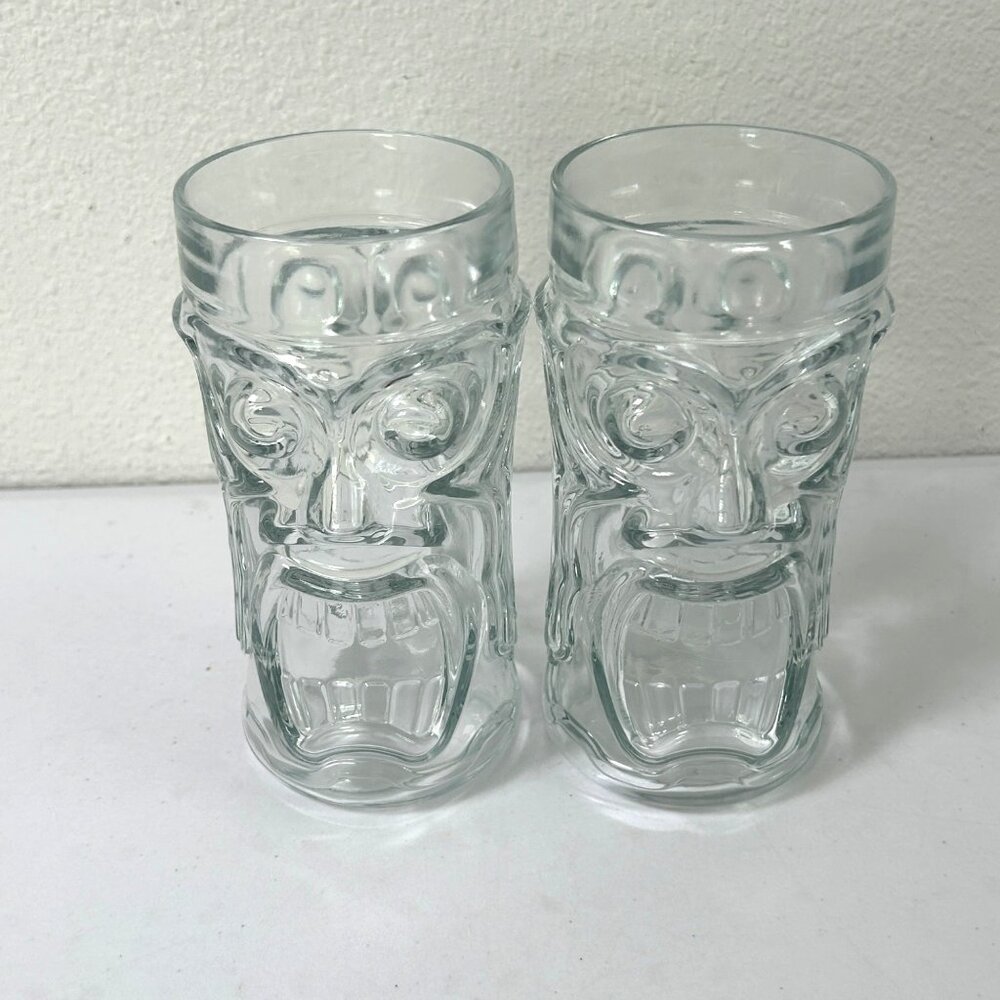 Anchor Hocking Screaming Tiki Glass Set of 2 Glasses Hawaiian Polynesian Tumbler